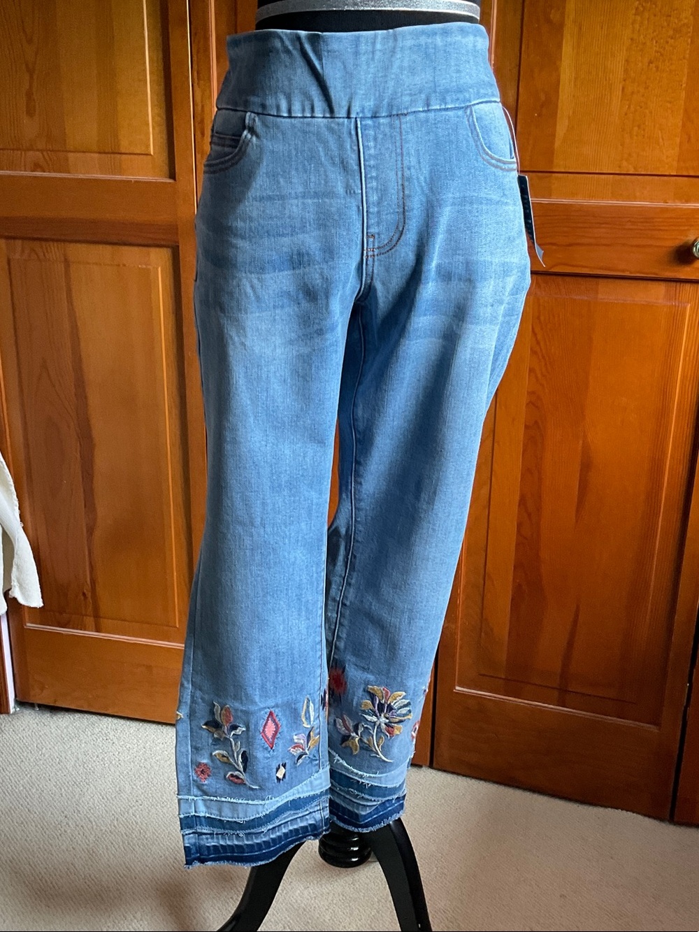 Coldwater Creek Light Blue Straight-Leg Jeans with Embroidered Hem